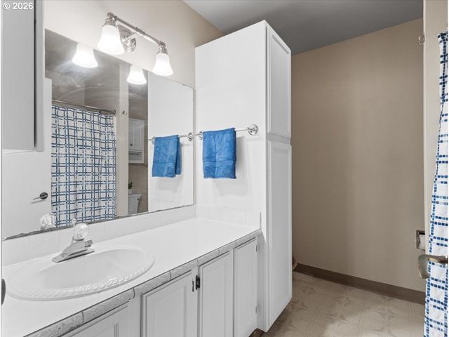 8512 Sw BRIGHTFIELD Cir, Tigard, OR 97223