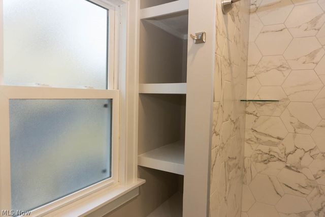 3970 Monticello Boulevard, Cleveland Heights, OH 44121