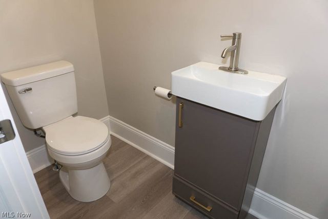 3970 Monticello Boulevard, Cleveland Heights, OH 44121