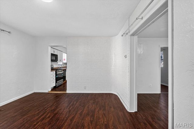 4837 Hannover Avenue, St Louis, MO 63123