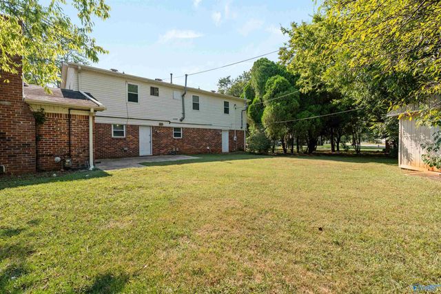 321 Hillside Road SW, Decatur, AL 35601