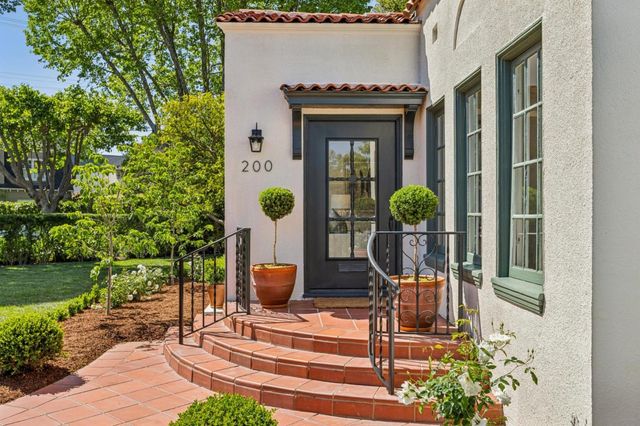 200 Occidental Avenue, Burlingame, CA 94010
