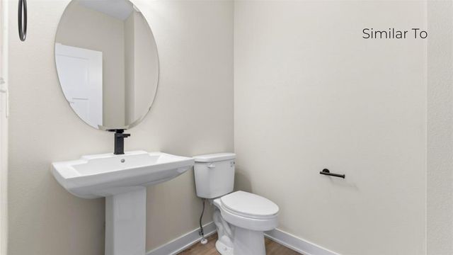 315 NW Lavelle Court, Waukee, IA 50263