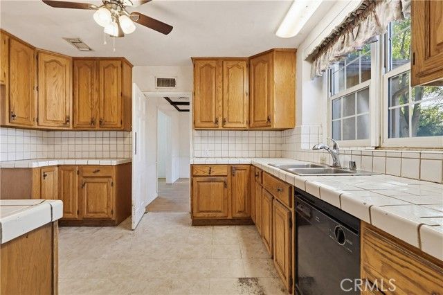 10314 Encino, Granada Hills (los Angeles), CA 91344