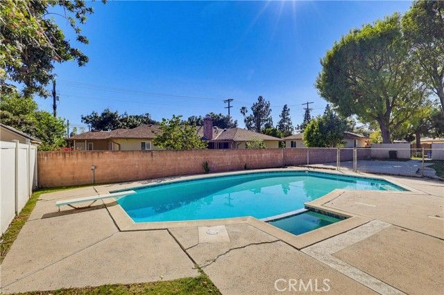 10314 Encino, Granada Hills (los Angeles), CA 91344
