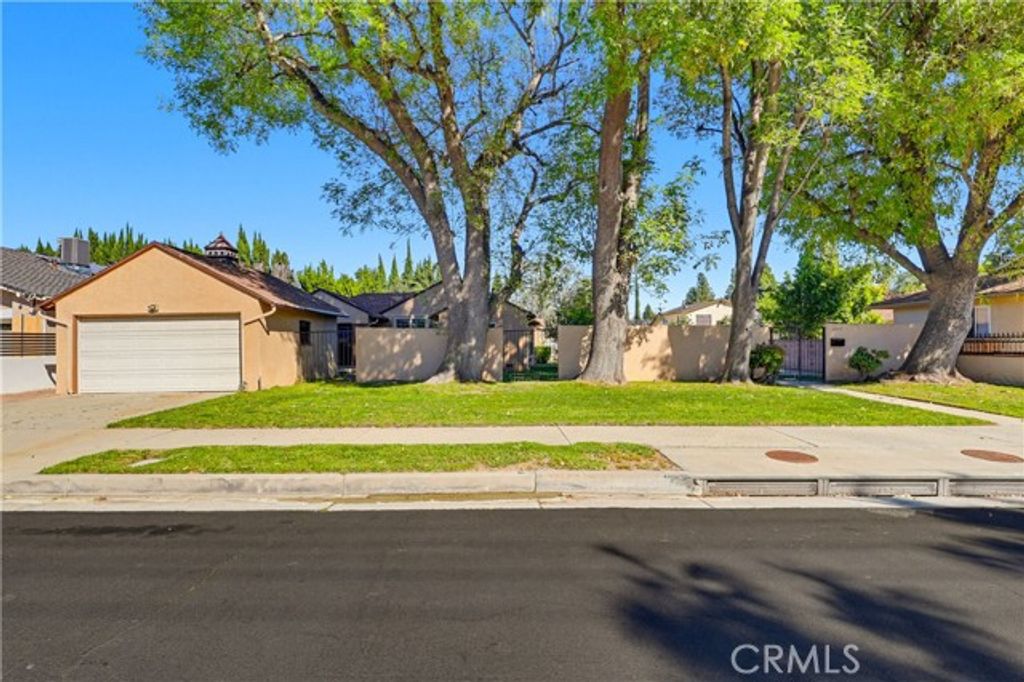 10314 Encino, Granada Hills (los Angeles), CA 91344