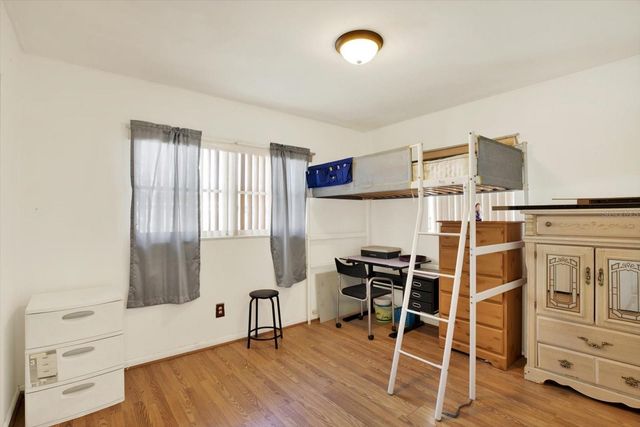 6403 ROLLING GREEN PLACE, Tampa, FL 33634