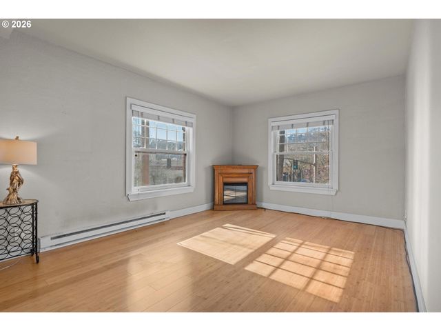 1829 Nw LOVEJOY St 305, Portland, OR 97209