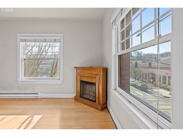 1829 Nw LOVEJOY St 305, Portland, OR 97209