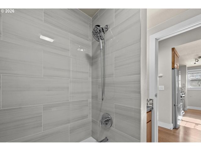 1829 Nw LOVEJOY St 305, Portland, OR 97209