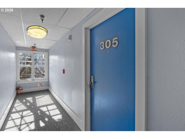 1829 Nw LOVEJOY St 305, Portland, OR 97209