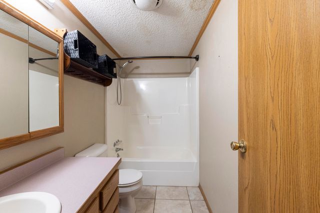 63401 E 290 Road, Grove, OK 74344