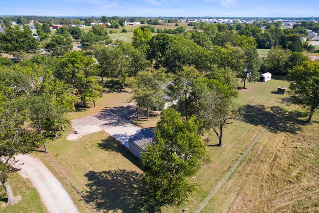 63401 E 290 Road, Grove, OK 74344