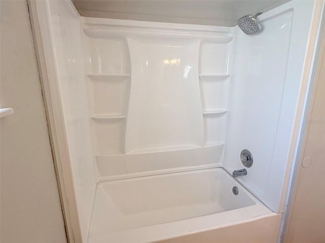 6041 43RD AVENUE N, St Petersburg, FL 33709