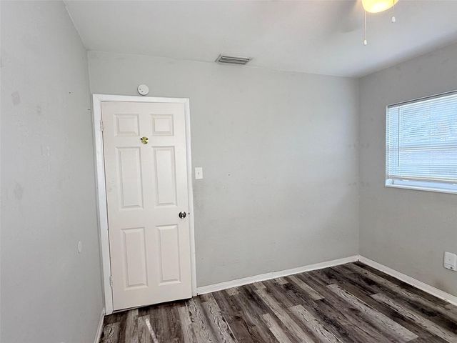 6041 43RD AVENUE N, St Petersburg, FL 33709