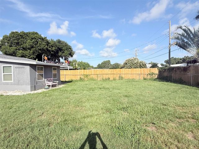 6041 43RD AVENUE N, St Petersburg, FL 33709