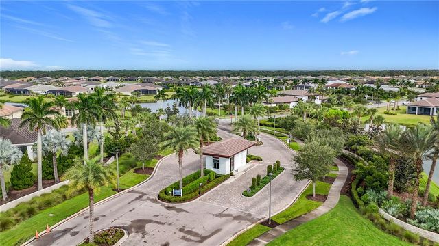 9132 BERNINI PLACE, Sarasota, FL 34240
