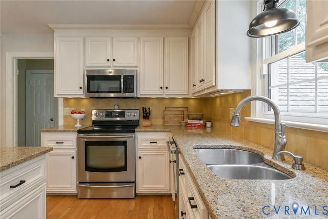13521 Trilithon Rd, Midlothian, VA 23113