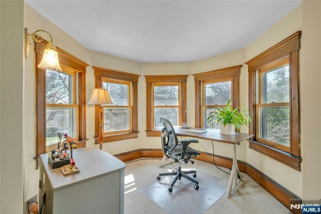 321 Hollywood Avenue, Ho-ho-kus, NJ 07423