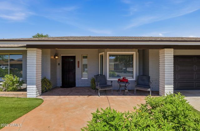 17627 N 1st Street, Phoenix, AZ 85022