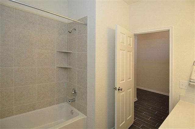 15619 Hanover Breeze Lane, Houston, TX 77044