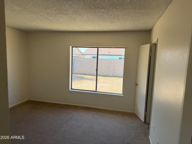 7013 W COLTER Street, Glendale, AZ 85303