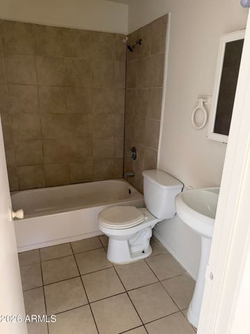7013 W COLTER Street, Glendale, AZ 85303