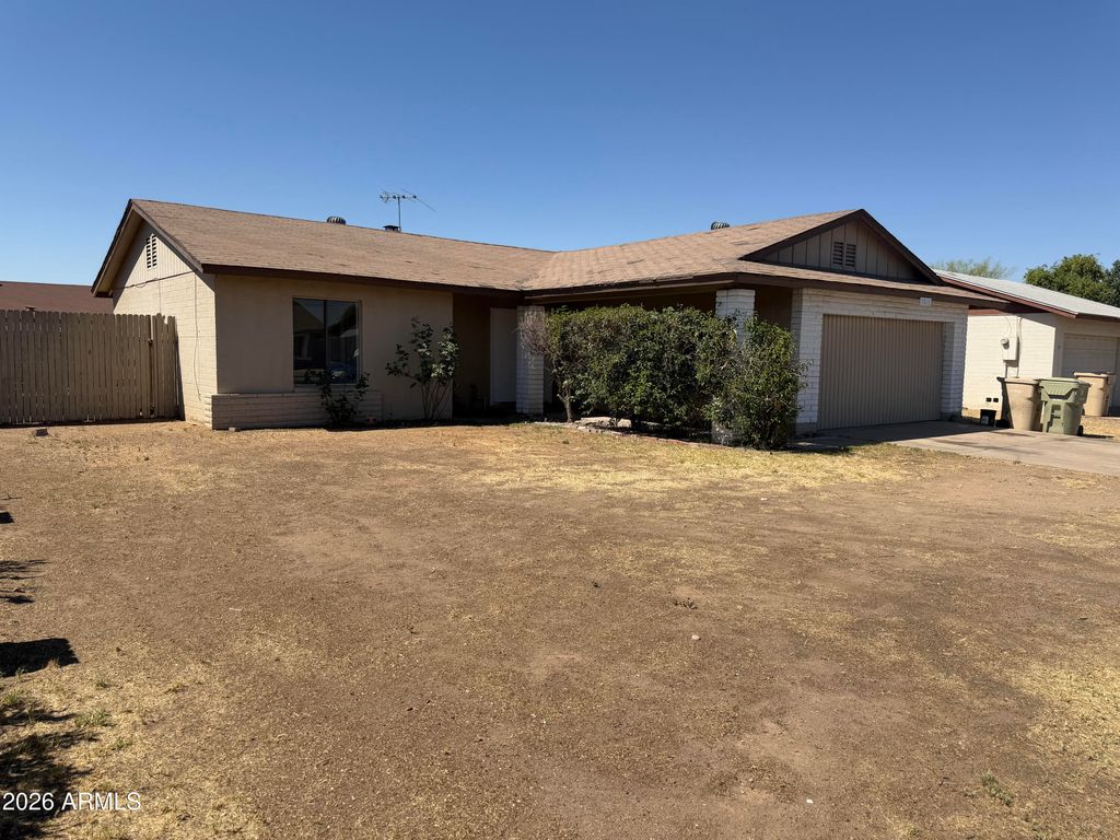 7013 W COLTER Street, Glendale, AZ 85303