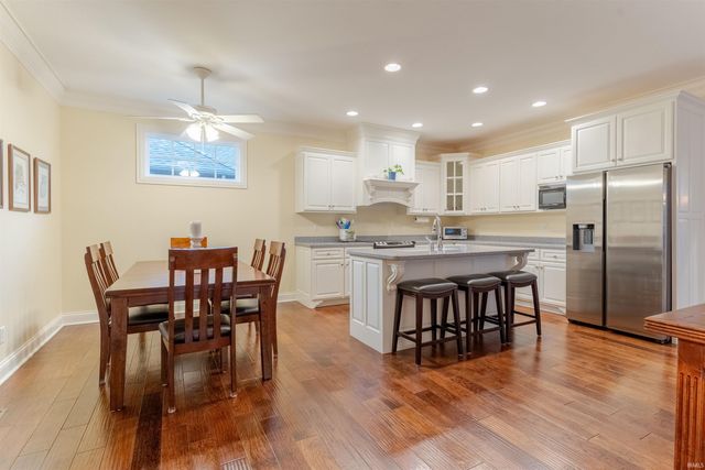 1517 Glen Eden Lane, Evansville, IN 47715