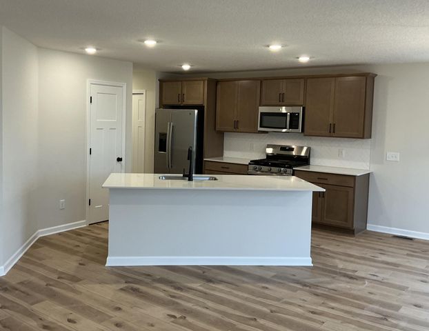 706 Highland Circle, Jordan, MN 55352