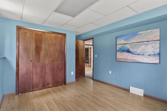14 Weeping Birch Circle, Madison, WI 53704