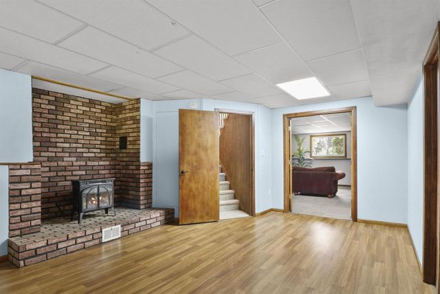 14 Weeping Birch Circle, Madison, WI 53704