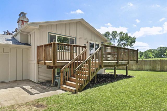 14 Weeping Birch Circle, Madison, WI 53704