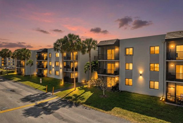 3710 N Pine Island Road 114, Sunrise, FL 33351