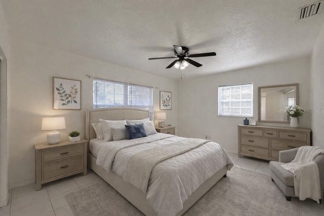 859 72ND AVENUE N, St Petersburg, FL 33702