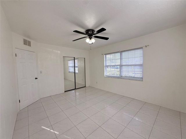 859 72ND AVENUE N, St Petersburg, FL 33702