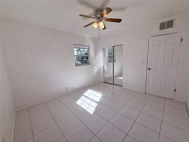 859 72ND AVENUE N, St Petersburg, FL 33702