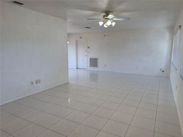 859 72ND AVENUE N, St Petersburg, FL 33702