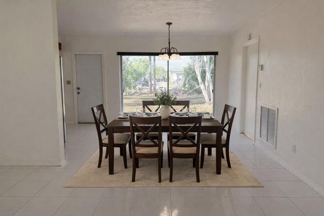 859 72ND AVENUE N, St Petersburg, FL 33702