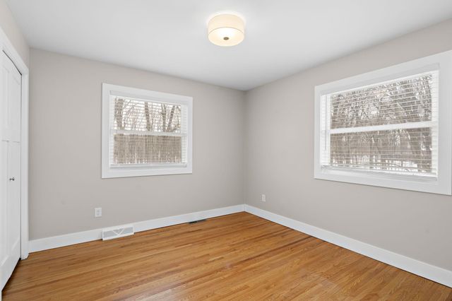 18215 19th Avenue N, Plymouth, MN 55447