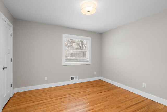 18215 19th Avenue N, Plymouth, MN 55447