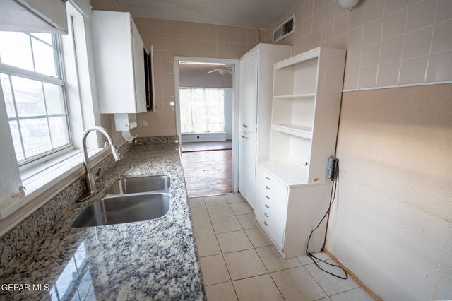 3708 LA LUZ Avenue, El Paso, TX 79903