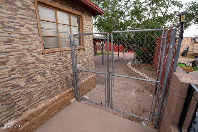 3708 LA LUZ Avenue, El Paso, TX 79903