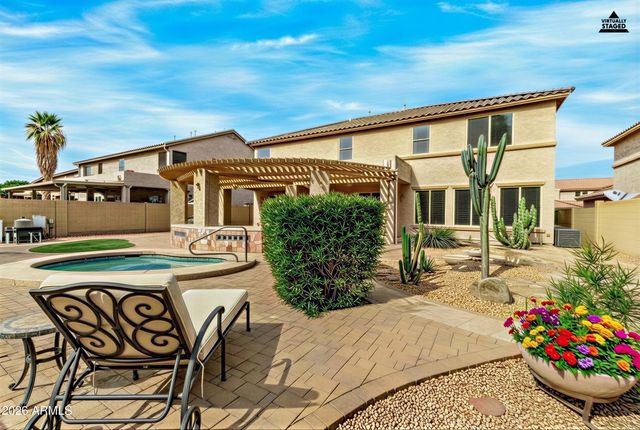 18115 W DIANA Avenue, Waddell, AZ 85355