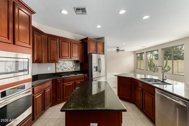 18115 W DIANA Avenue, Waddell, AZ 85355