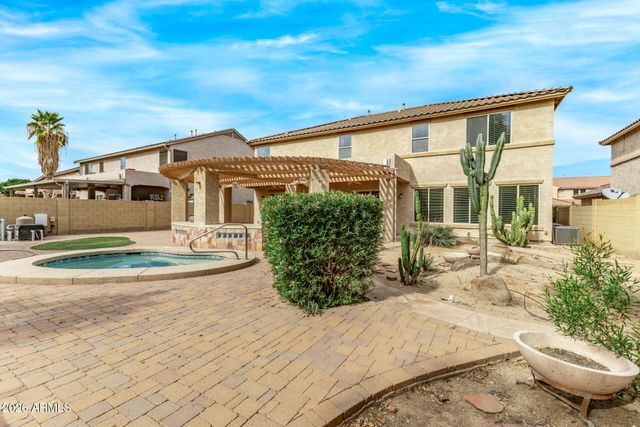 18115 W DIANA Avenue, Waddell, AZ 85355