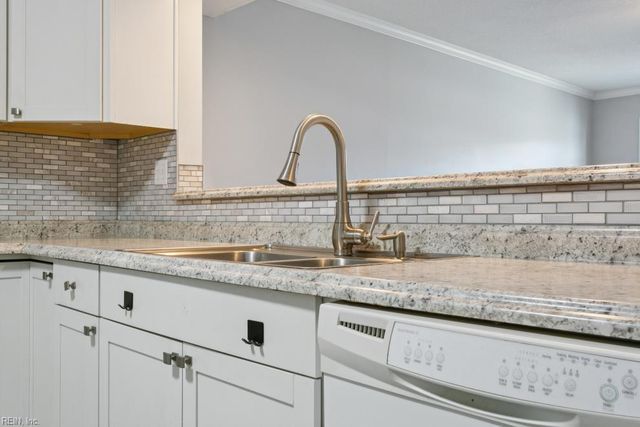 107 Monarch Glade, Yorktown, VA 23692