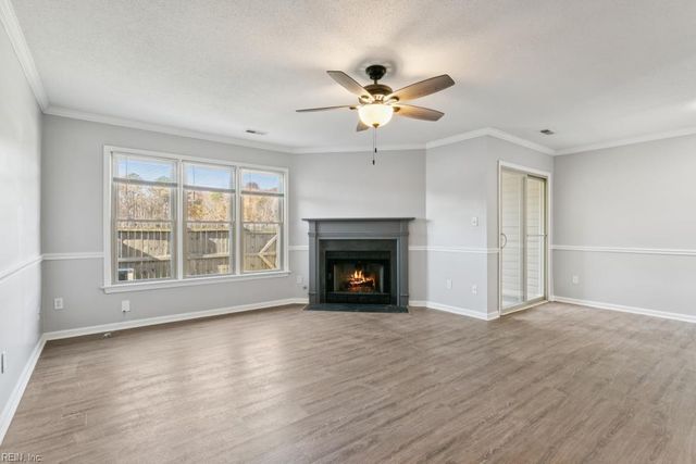 107 Monarch Glade, Yorktown, VA 23692