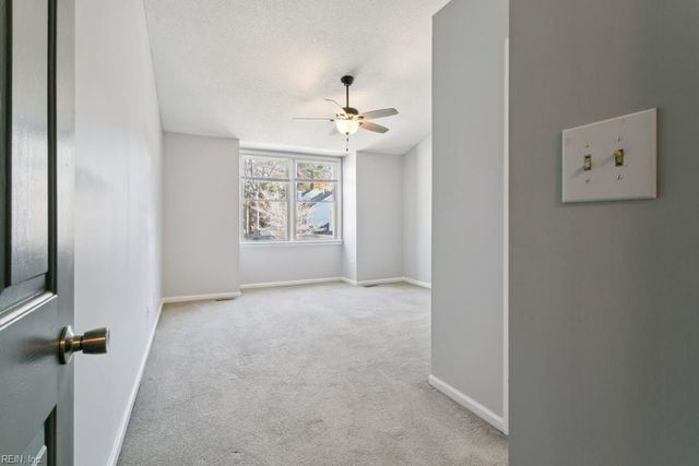 107 Monarch Glade, Yorktown, VA 23692