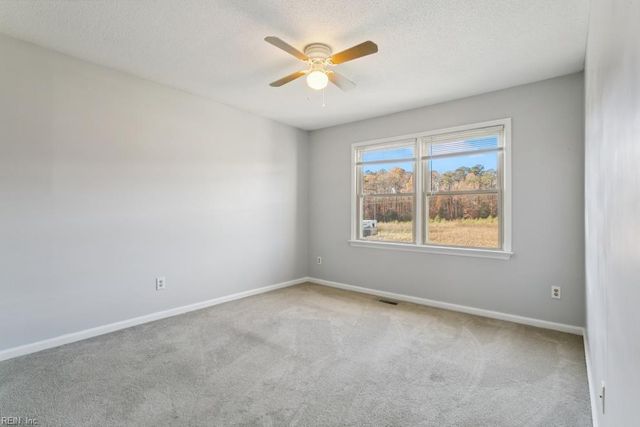 107 Monarch Glade, Yorktown, VA 23692